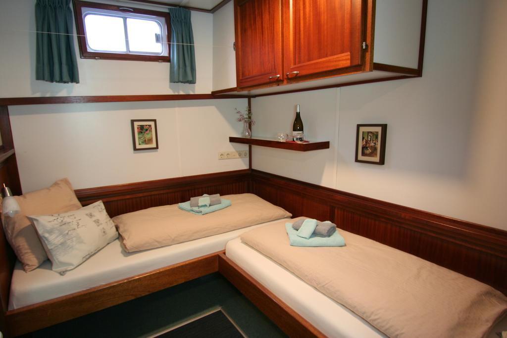 Hotelboat Fiep Amsterdam Ngoại thất bức ảnh